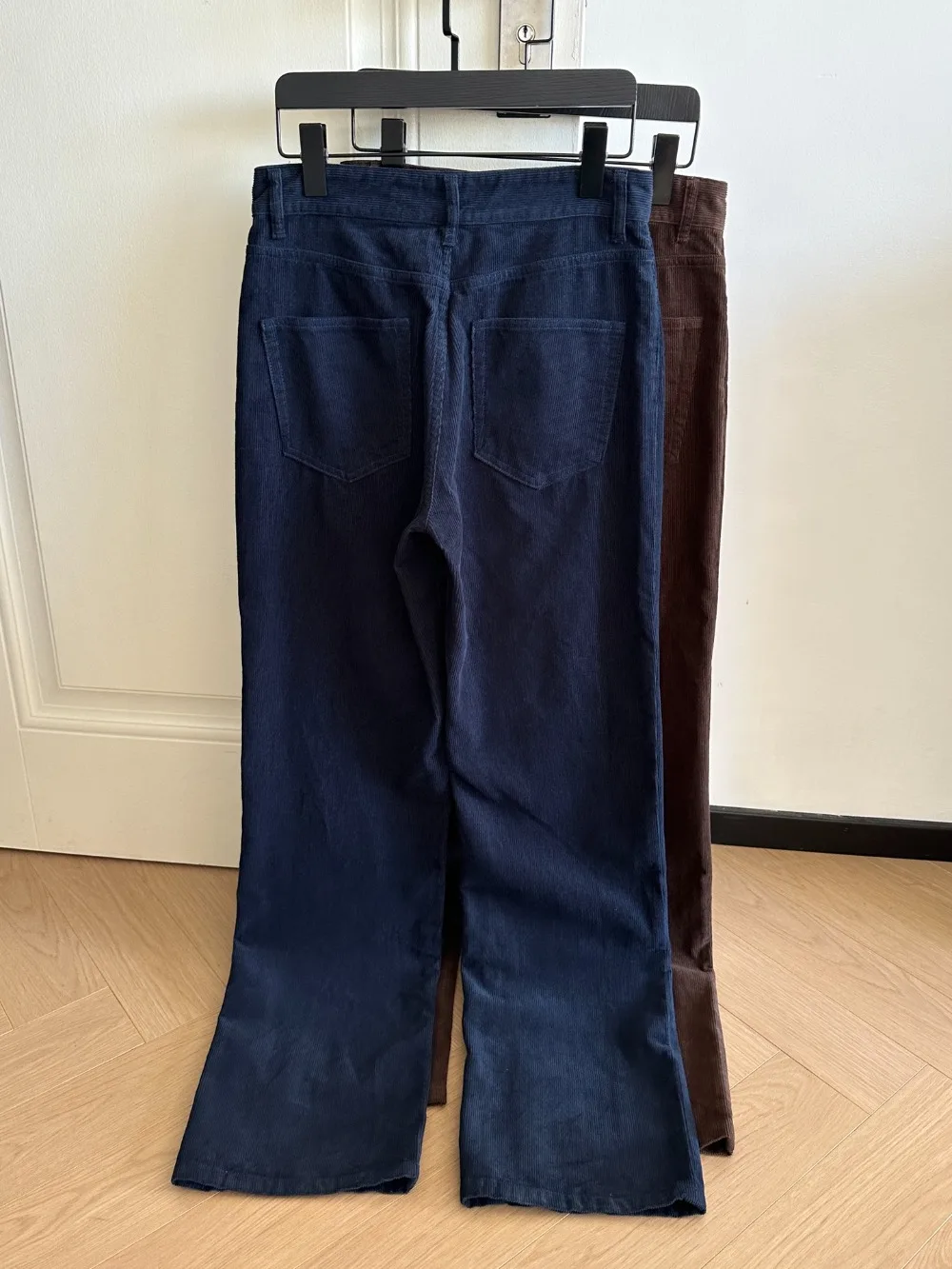 Classic Corduroy Straight-Leg Trousers Women Pants