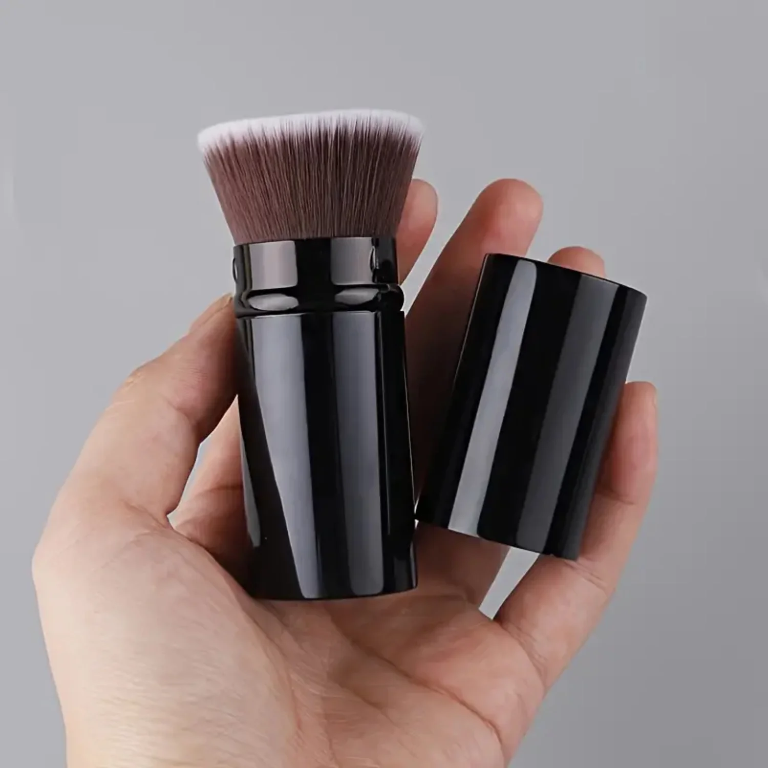 Retractable Kabuki Brush for Angled Foundation Makeup - Portable Travel Flat Top Bronzer Blush Brush