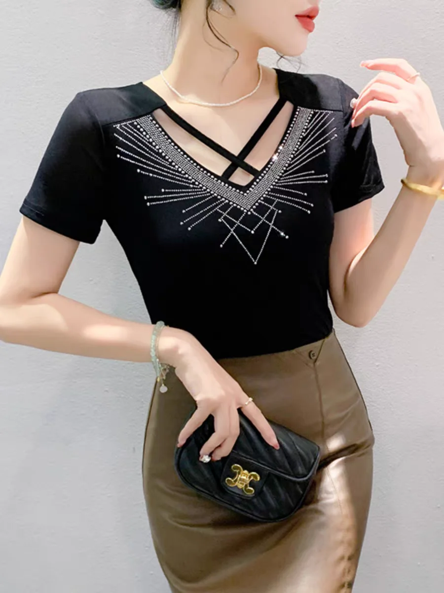 2024 Summer New Fashion Mesh T Shirt Female Short Sleeve Diamonds Cross Bandage V Neck Slim Tshirts Tops BH6167