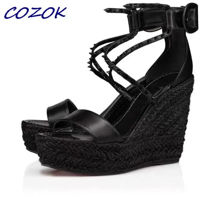 The new 2023 compiled wedges high-heeled sandals leather natural wind for a holiday  luxurys sandals women designers