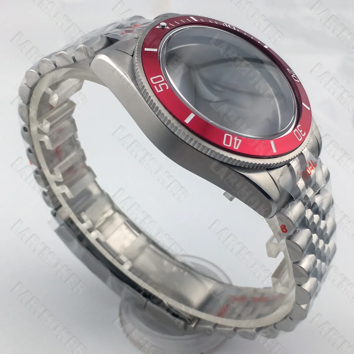 ตัวเรือนสแตนเลส BB58 สีเงินขนาด 39 มม. เหมาะสําหรับการเคลื่อนไหว NH34 NH35 NH36 ETA2824 PT5000 พร้อมกระจกแซฟไฟร์ทรงโดม