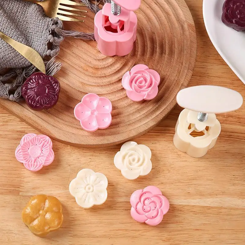 مجموعة جديدة من قوالب كعك القم - مراجعة Kitchen Baking Torch وسعره