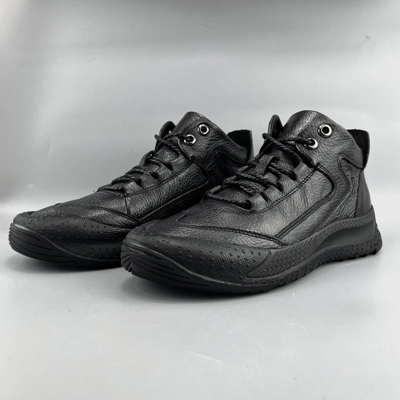 

Men's Casual High-Top Sports oes Soft Bot Leather Outdoor Climbing oes Fall New Arrival First Layer Cowhide Boots
