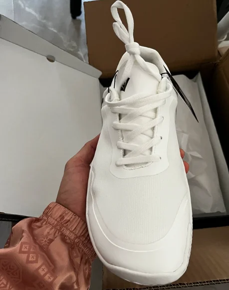 

Mens Womens Non-slip Outsole Walking Shoes Quick Dry Five Toe Shoes Outdoor Breathable Lightweight Shoes Training Sneakers