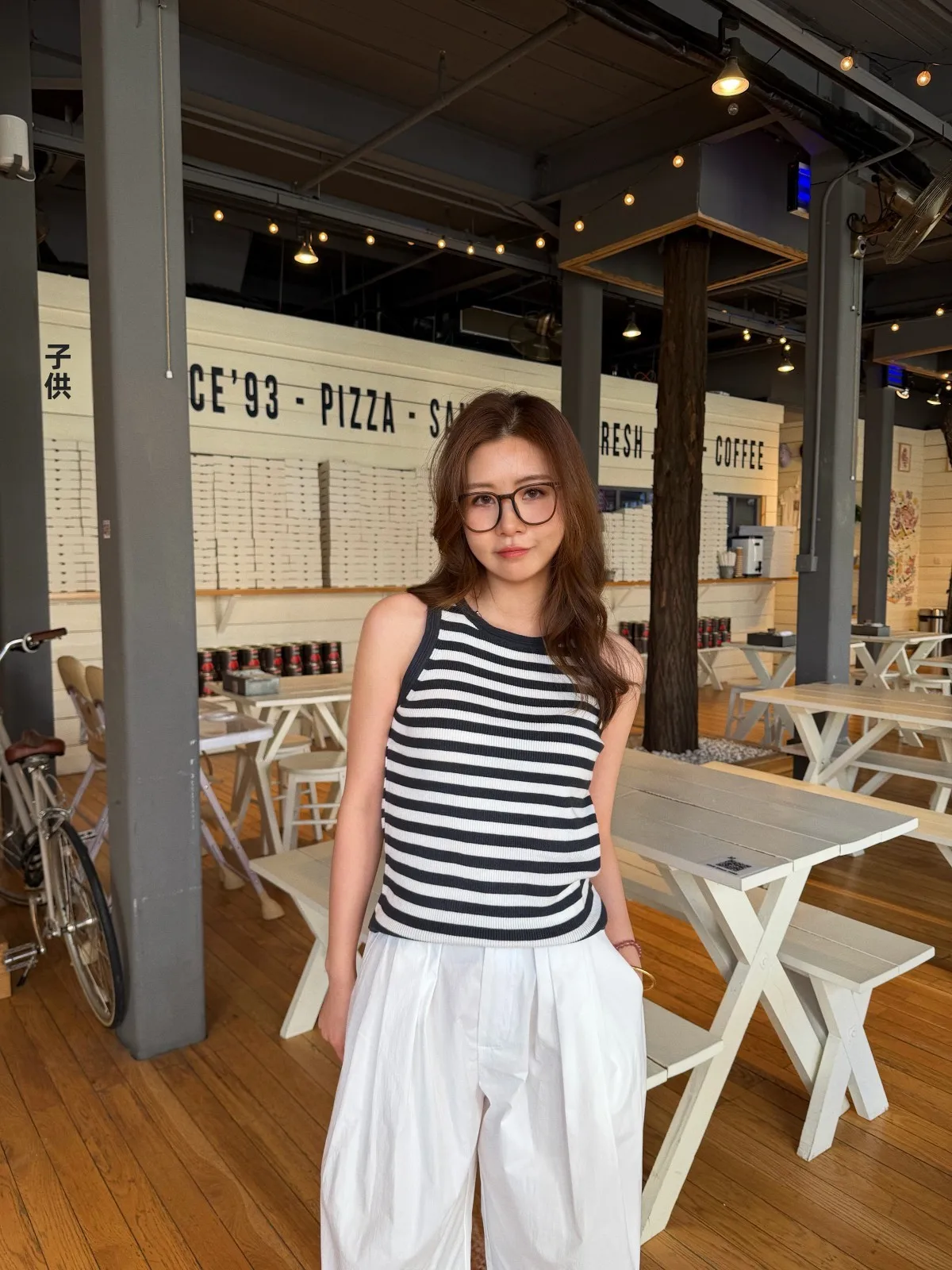 

Жилет ACRAB Lazy Retro в черно-белую полоску, летний топ, женский облегающий жилет из полиэстера с круглым вырезом, укороченный, модный