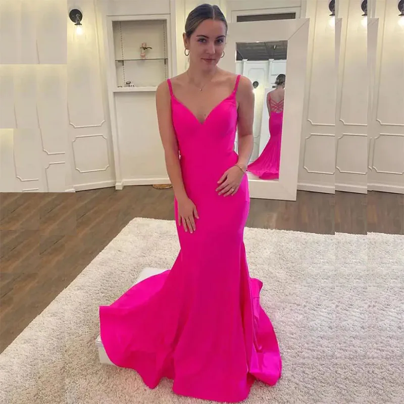 

sia Half Sleeve Cross Straps Back Evening Dresses Spaghetti Strap Satin Prom Gown Satin Sweep Train Особливий випадок