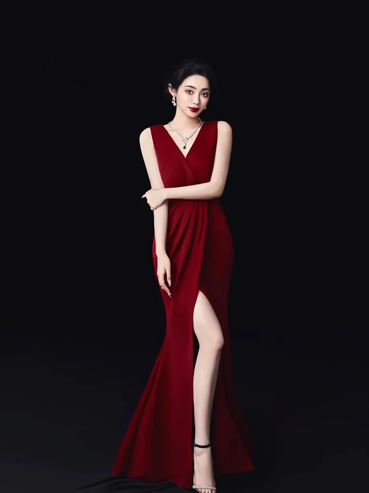 

Elegant Sexy Studio Theme Birthday Portrait Photography Costume New Arrival Winter Season Women's Fashionable Traditional Clo...