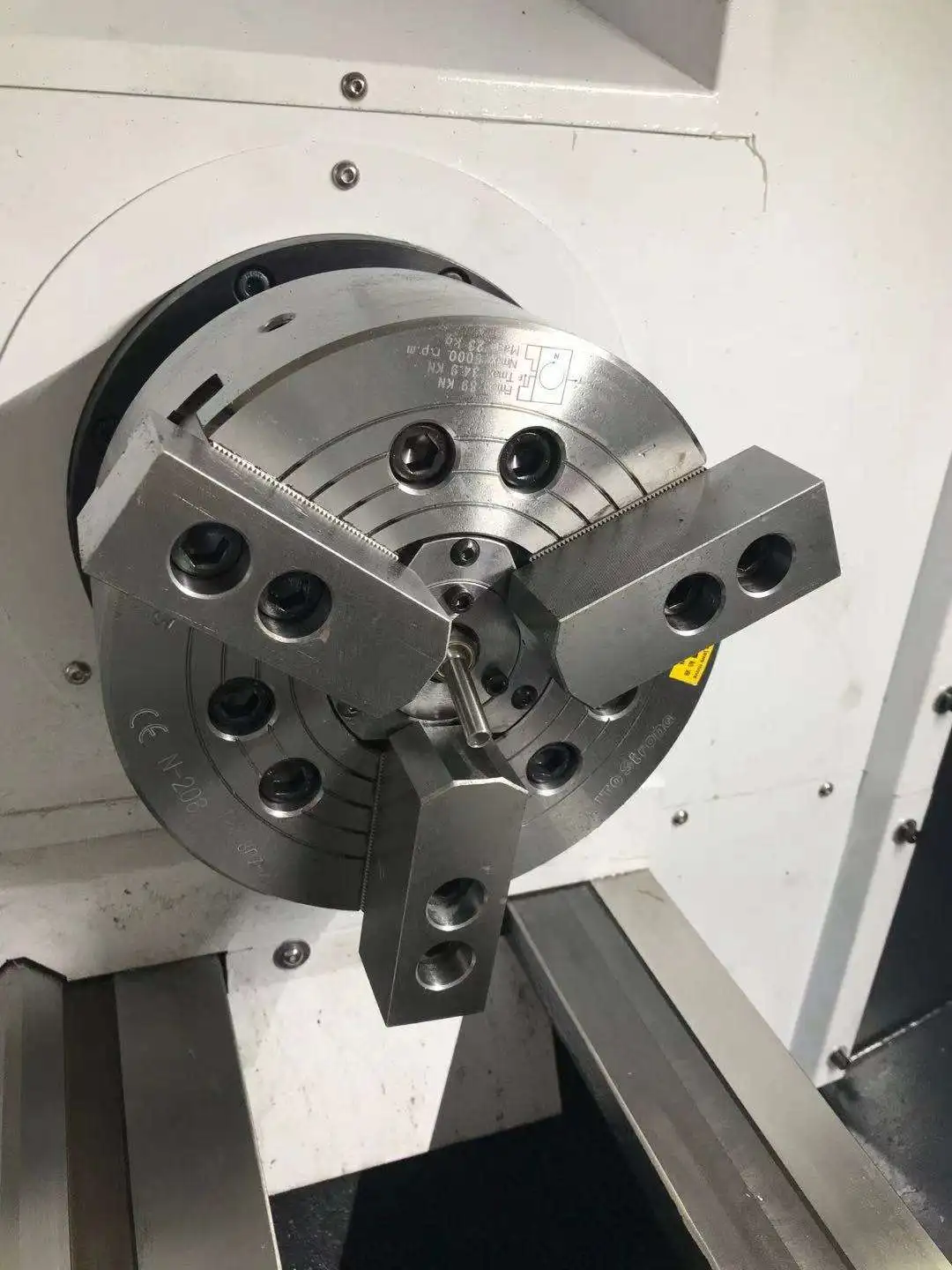 Airow K400 Flat Bed CNC Lathe High Rigidity High Precision High Speed with Independent Spindle and Optimized Structure