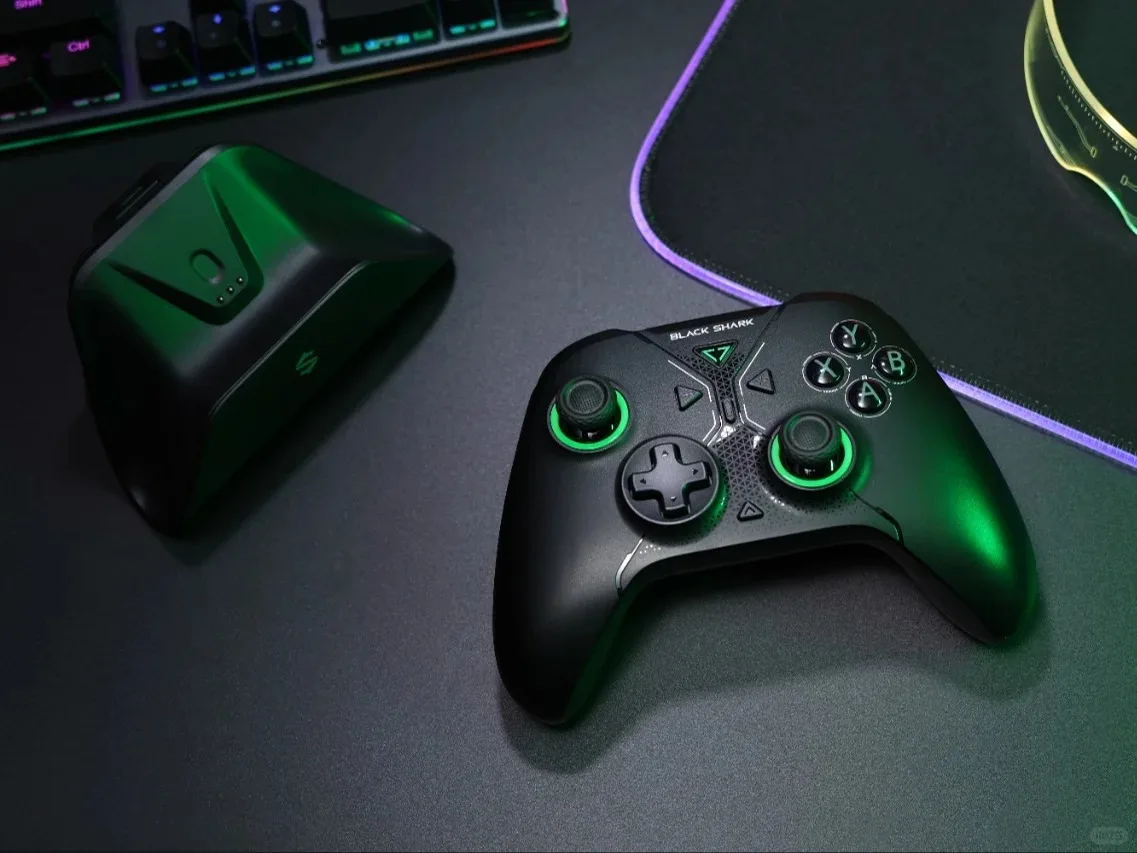 BLACK SHARK Black Wizard Gamepad wireless Bluetooth Controller maniglia di gioco a 3 modalità con base di ricarica per PC Switch xbox