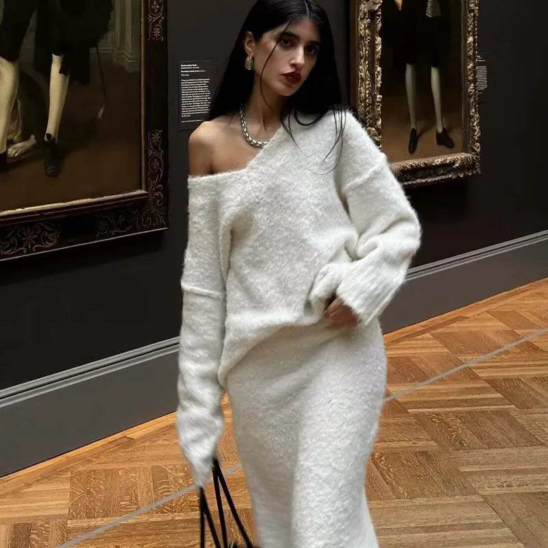 

YENKYE Women Casual V Neck Long Sleeve Knitted Pullovers Autumn Winter Loose Sweaters