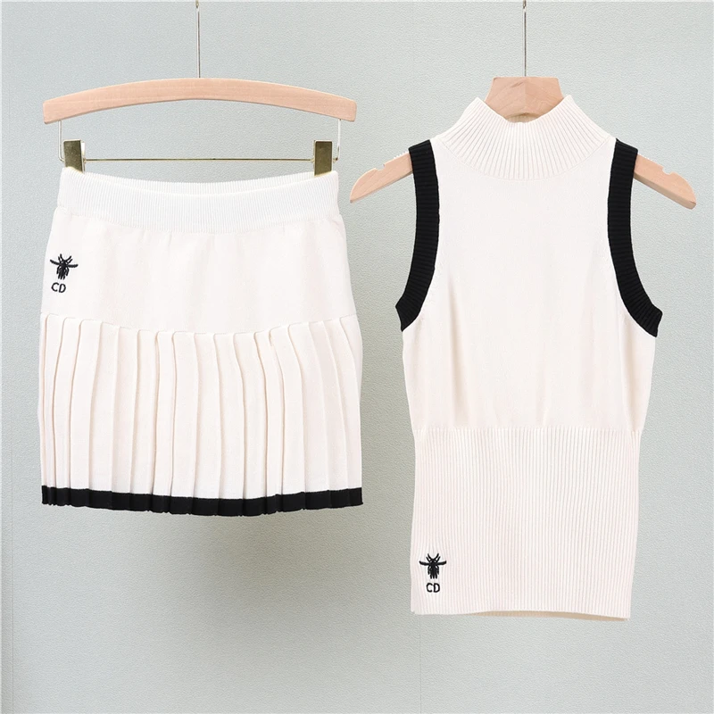 Autumn Temperament Set Slim Fit Versatile Color Matching Small High Neck Sleeveless Knit Tank Top+Pleated Short Skirt