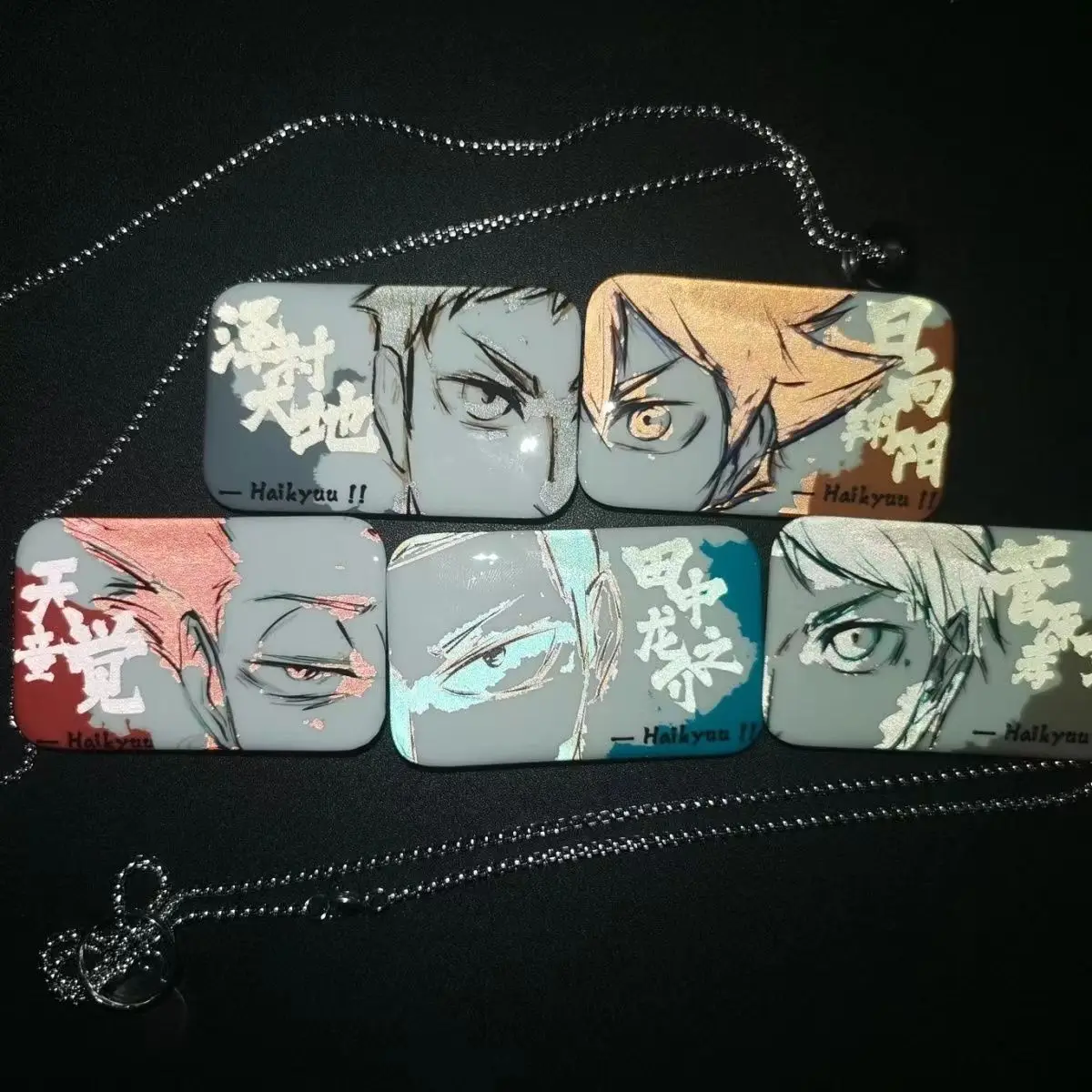 

Anime Haikyuu!! Shoyo Hinata Daichi Sawamura sugawara koushi Ryunosuke Tanaka tendou satori Cosplay Eye badge tinplate Brooch