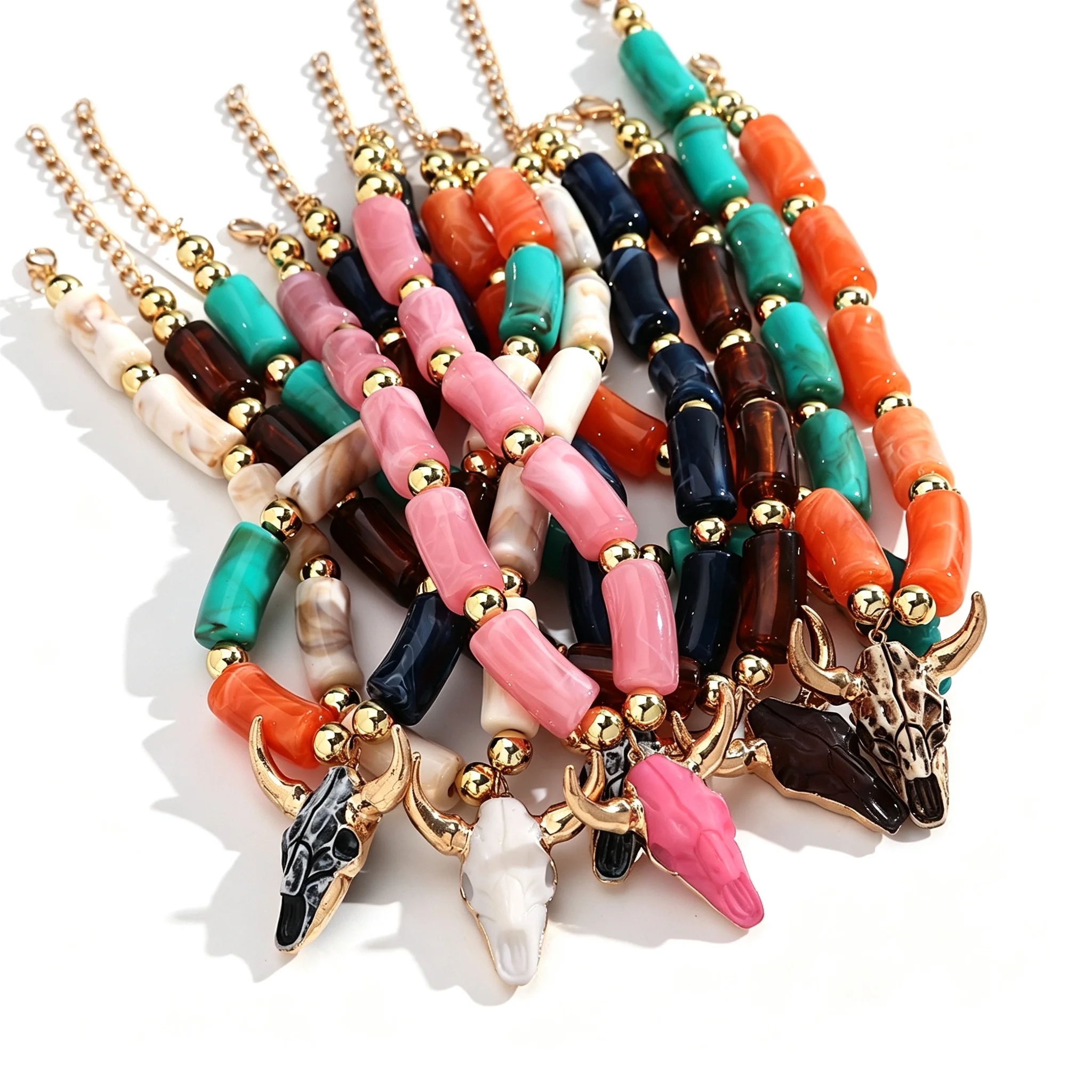Vintage Acrylic Chunky Tube Beads Bull Head Pendant Necklace Geometric Beaded Choker Necklaces Fashionable Jewelry Gifts