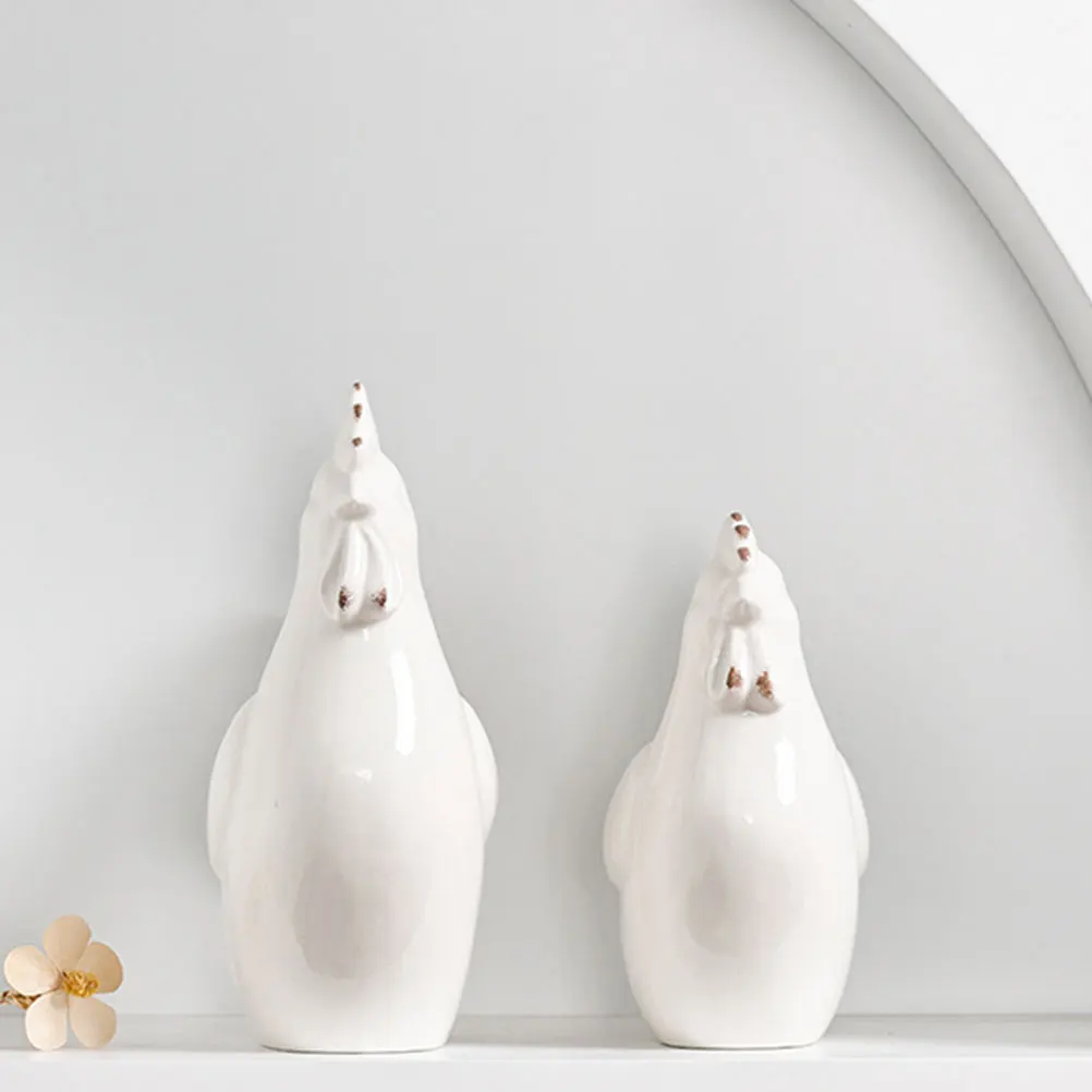 

Ceramic Rooster Sculpture Desktop Living Room Ornament Realistic Bird Design Durable Craft Home Office Decoration