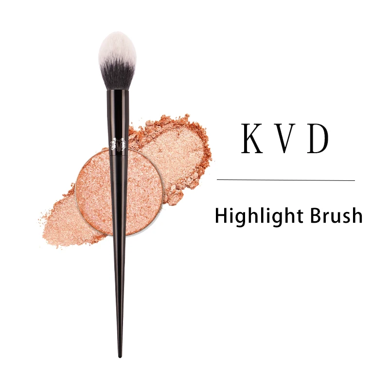 Kat Von D- Makeup Brush 04 Highlight Brush Soft Fiber Hair Elegant Black Handle Brand Makeup Brushes for Woman