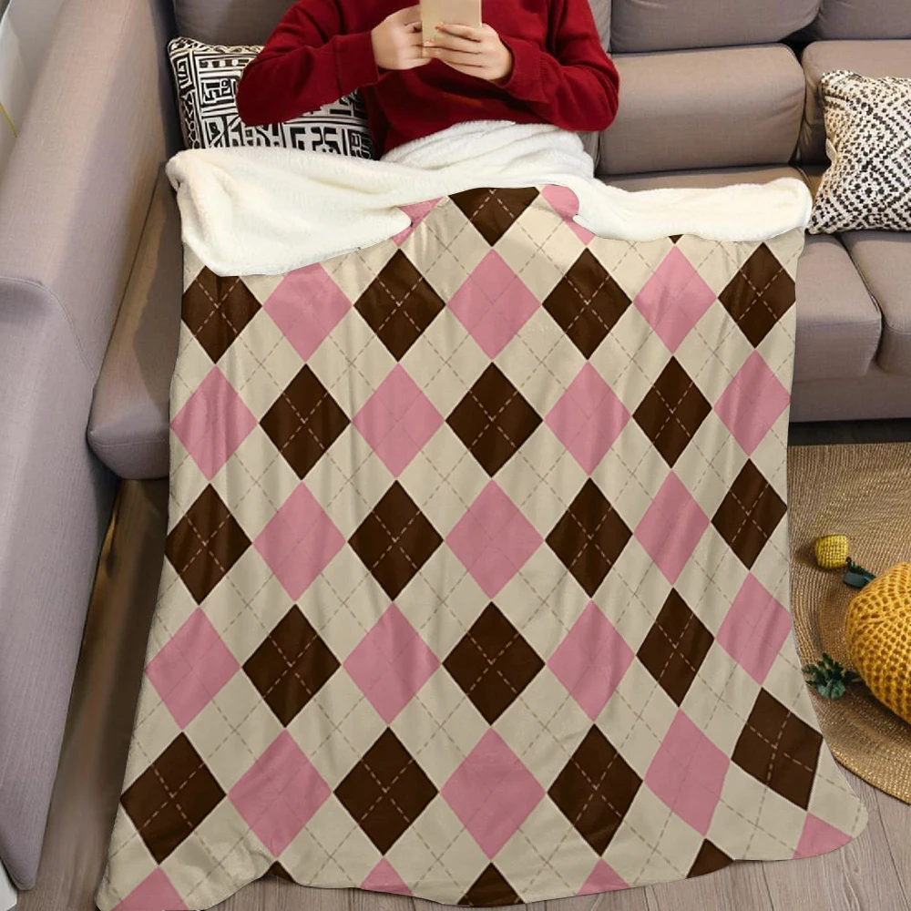 Black Pink Argyle Dots Flannel Blanket Soft Cozy Throw Blanket for Bed Sofa Couch Fuzzy Plush Bed Cover