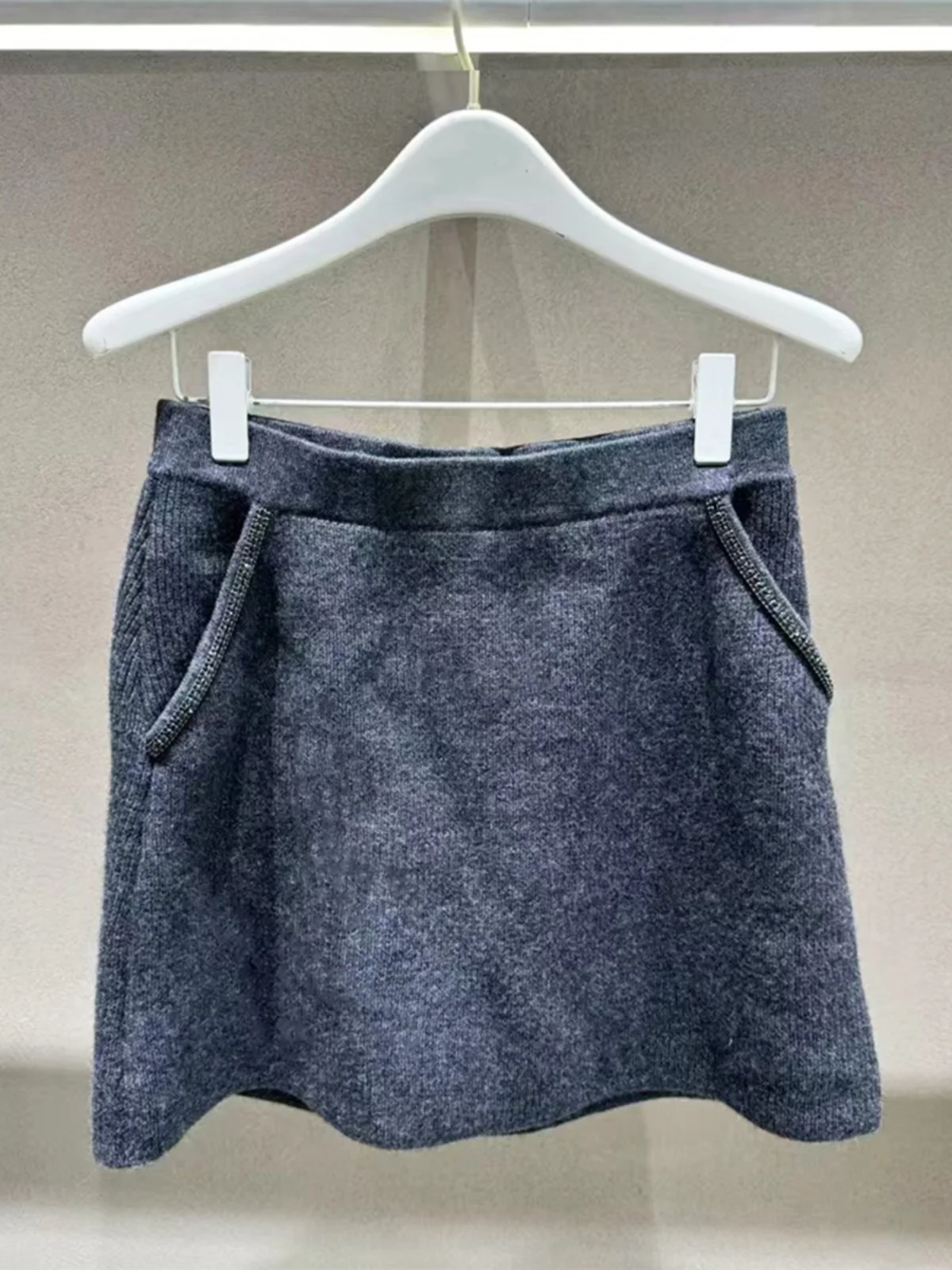 

Высококачественный женский зимний модный комплект с вязаным кардиганом, пальто и юбкой, универсальная длинная молния свеча, полиэфирное волокно