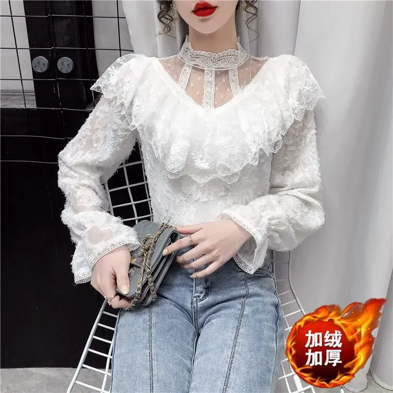 Women's Winter Fashion Straight Hollow Out Top Thickened Lace Bottoming Shirt New Half High Collar Long Sleeve T-shirts T789