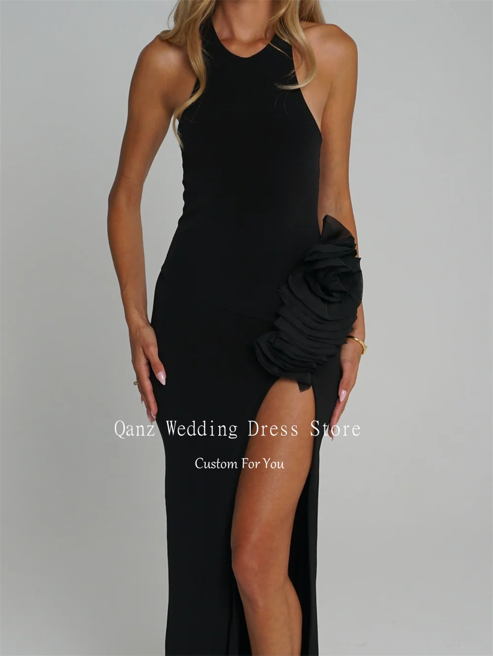 Qanz Schicke Abendkleider aus schwarzem Satin mit hohem Beinschlitz, ärmelloses Ballkleid, Meerjungfrau-Rüschen, Kleid für besondere Anlässe, individuell gestaltet