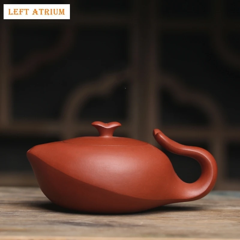 

Master Handmade Chaozhou Clay Teapot Chinese Favorites Kettle Whale Teapot For Kung Fu Tea Milk Oolong Tea Ceremony Sets Lily