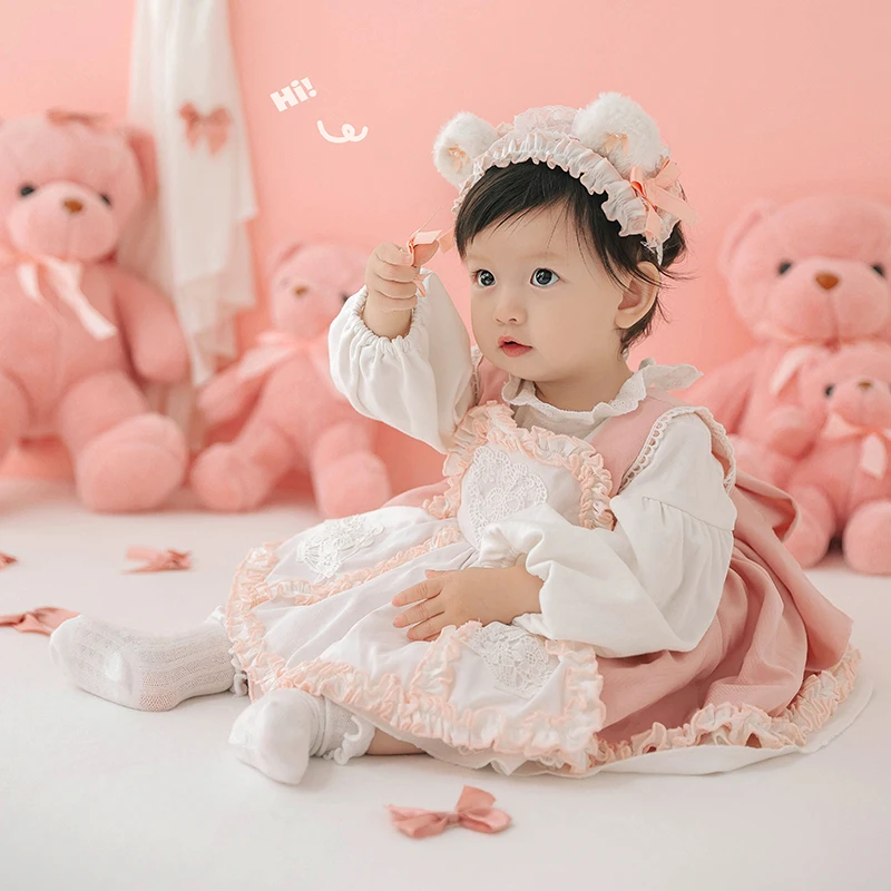 Cute Baby Girl Lolita Dress 1 Year Old Baby Shoot Clothing Pink Bear Doll Children Photo Props Bear Ear Headwear Dress Socks Set