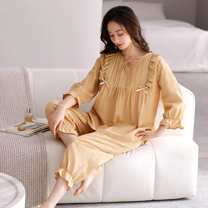 Summer Pajamas Set Women Comfortable Woven Cotton Lace Pajamas Three-quarter Sleeve Tops With Cropped Trousers Ladies Pj Set