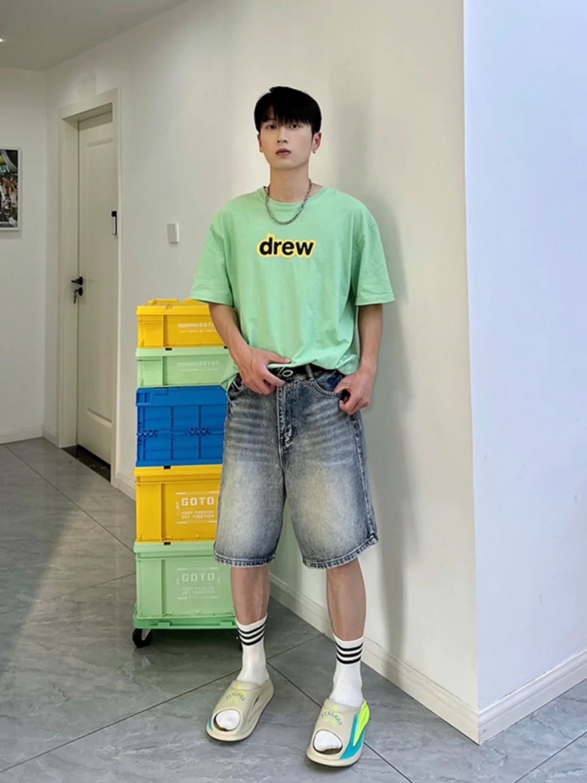

Washed Vintage Men's Short Jeans Summer Thin American High Street Style Five-Quarter Casual Straight Leg Trousers