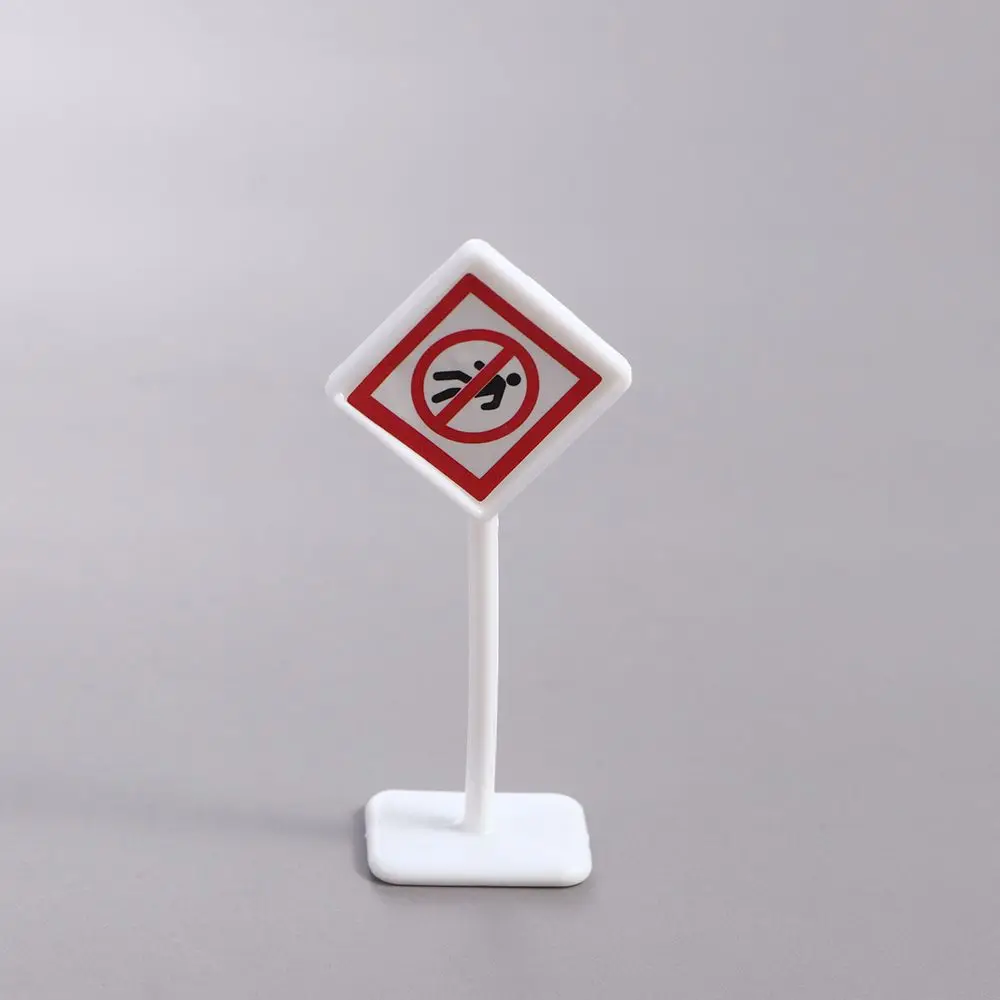 15Pcs/Set Safety Education Traffic Signs Mini Traffic Signs Model Toy City Traffic Puzzle Plastics Road Block Boys Girls Gifts