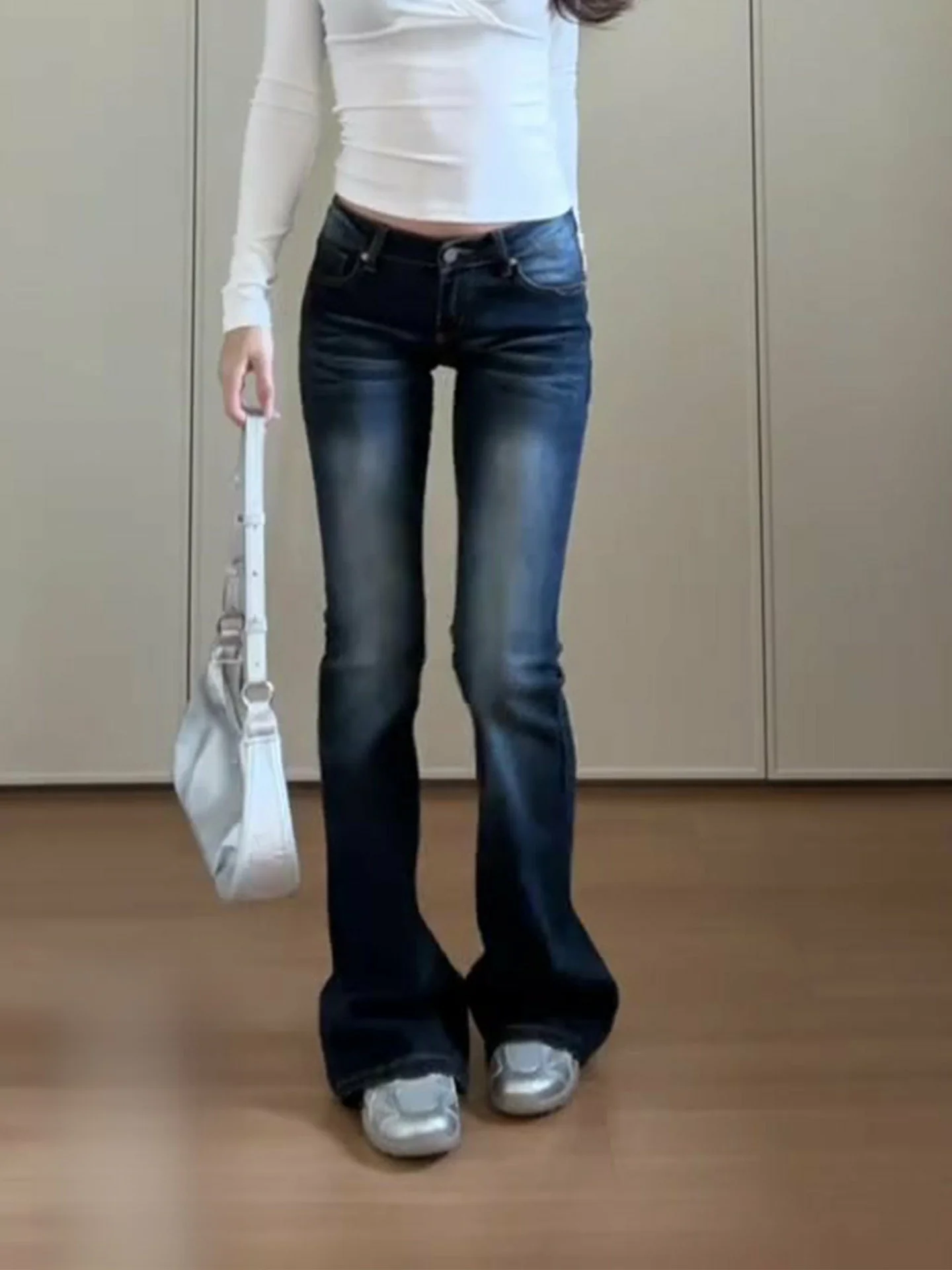 

Summer 2026 Slim Fit Blue Denim Jeans Women's American Retro Washed High Waist Wide Leg Pants Casual Comfortable Jeans