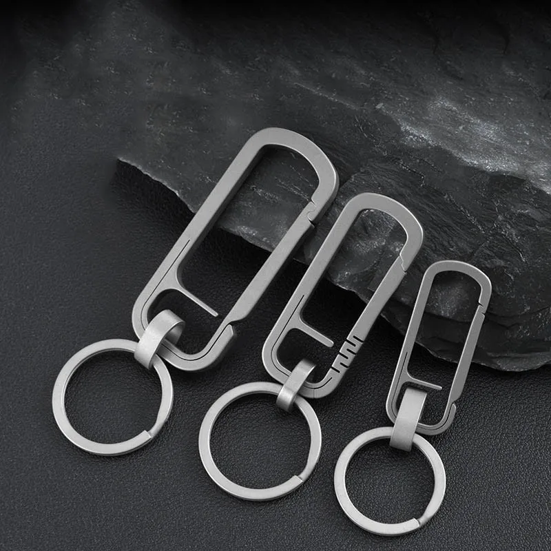 

Portable Car Key Ring Titanium Alloy Keychain Buckle Quick Release Carabiner Outdoor Camping Hiking EDC Tools 3 Sizes Gift