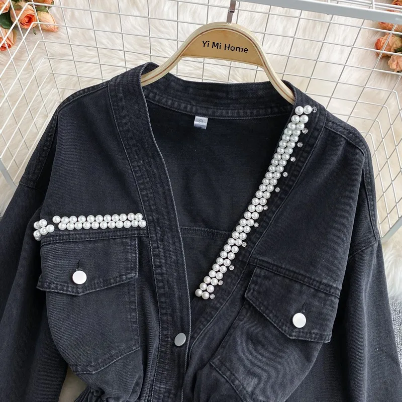 Women's V-Neck Denim Jacket Short Style Loose Fit Fashionable Bf Korean Version Autumn Winter New Arrival Button Closure