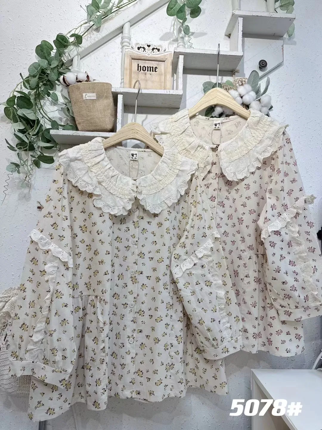 

Весенняя хлопковая рубашка с цветочным принтом, свободного кроя, женская, с милым воротником, из тонкого материала, повседневная одежда для молодых женщин