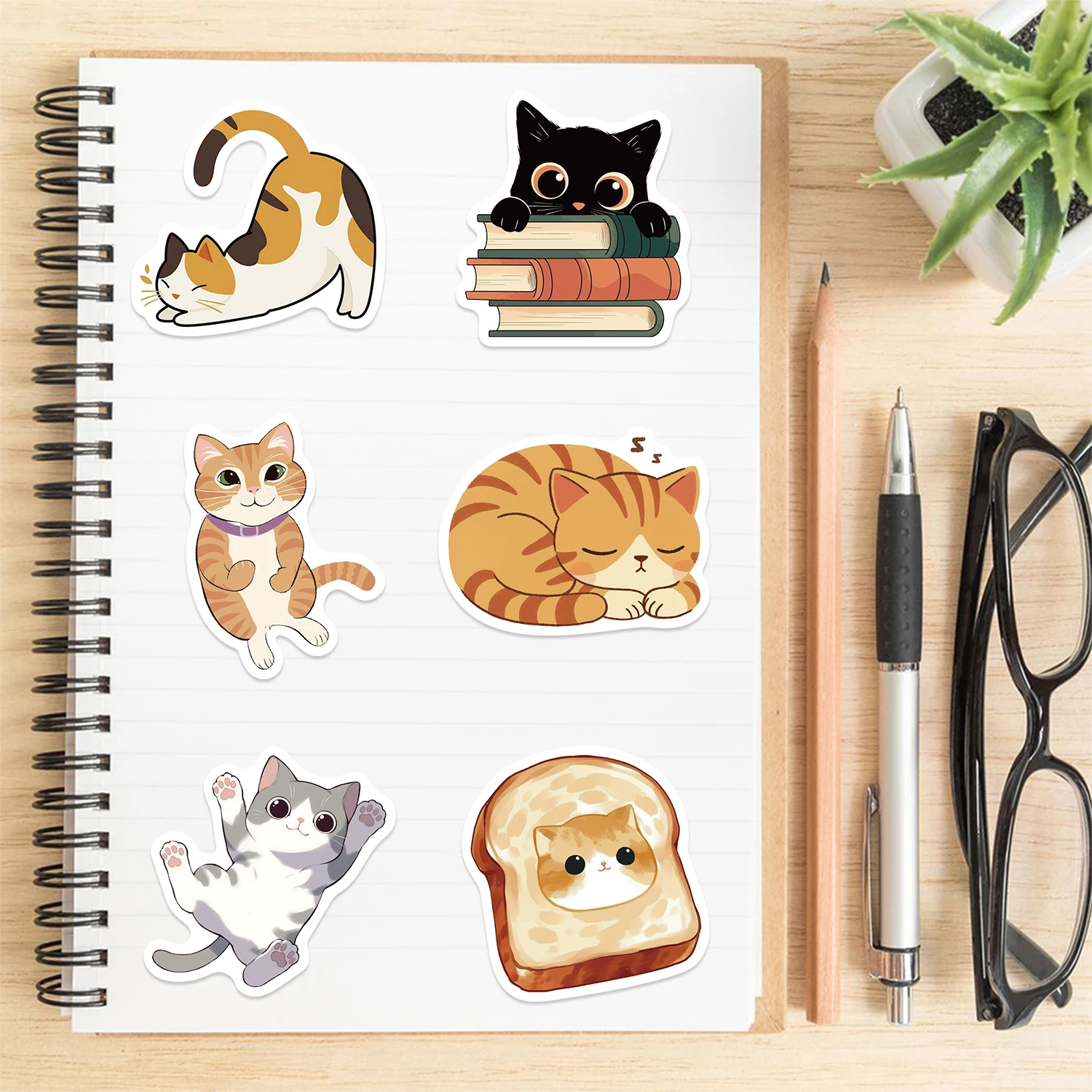 50 قطعة من ملصقات القطط اللطيفة، وملصقات جرافيتي رائعة ورائعة، وملصقات الكمبيوتر المحمول، وديكورات هدايا ممتعة وكلاسيكية #4