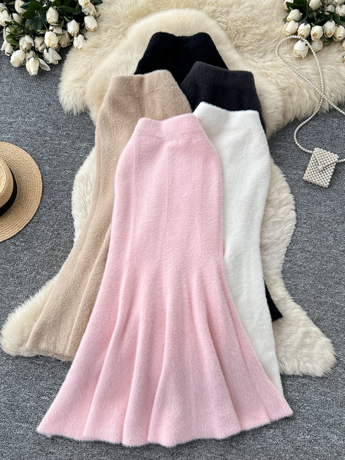 Furry Versatile Mid-Length Women's Skirt Elastic High Waist Fish Tail Tight Slimming Skirts for City Commuting Korean Style