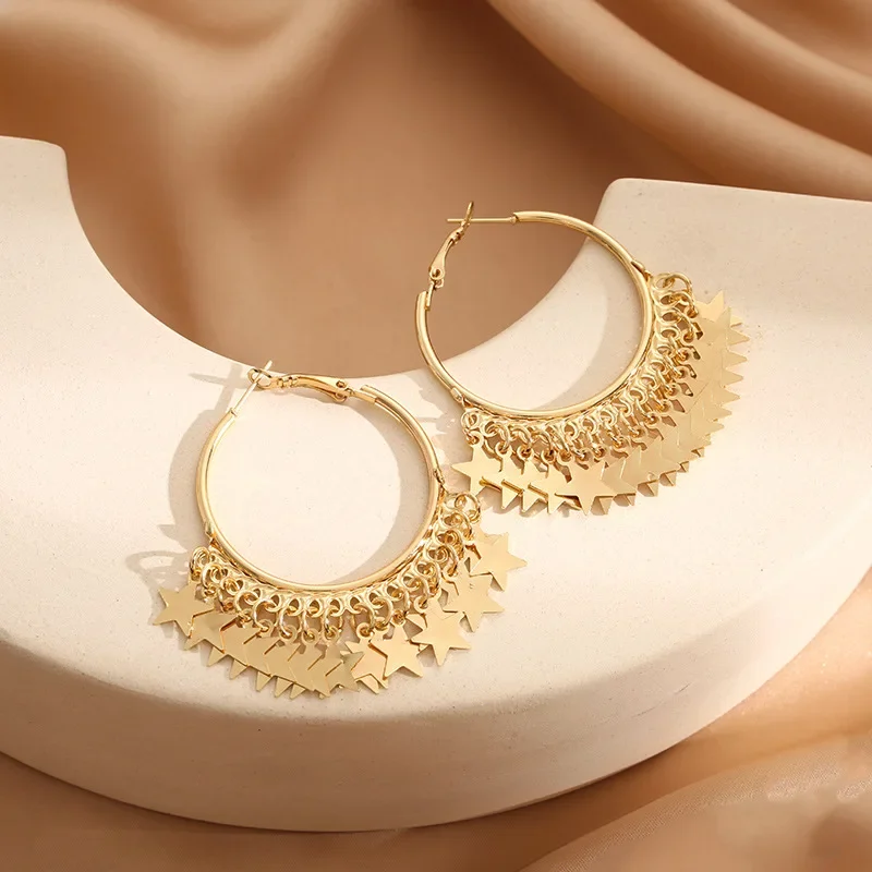 New Fashion Golden Sequins Metal Tassel Hoop Earrings Luxury Trendy Temperament Ear Piercing Earrings for Women Jewelry Gift