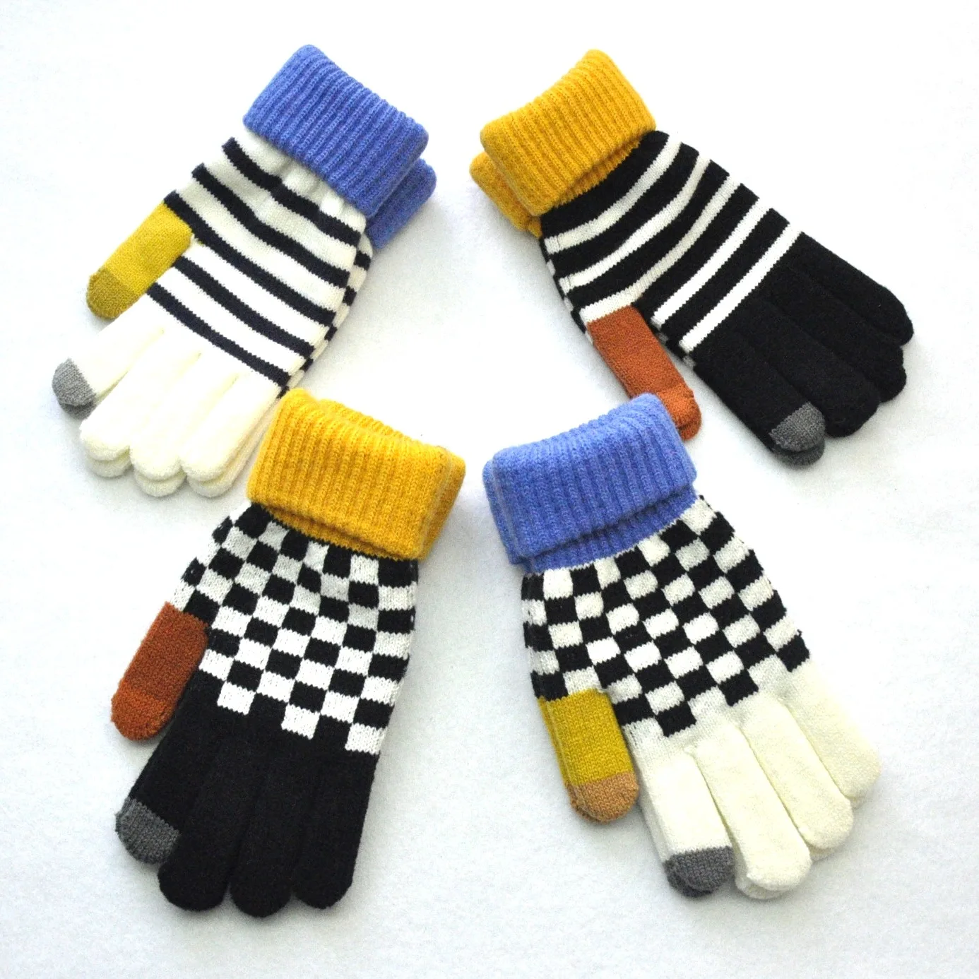 Adult Winter Warm Fleece-Lined Thick Knitted Gloves with Double Cuffs, Stripes, and Checkered Jacquard Knitting