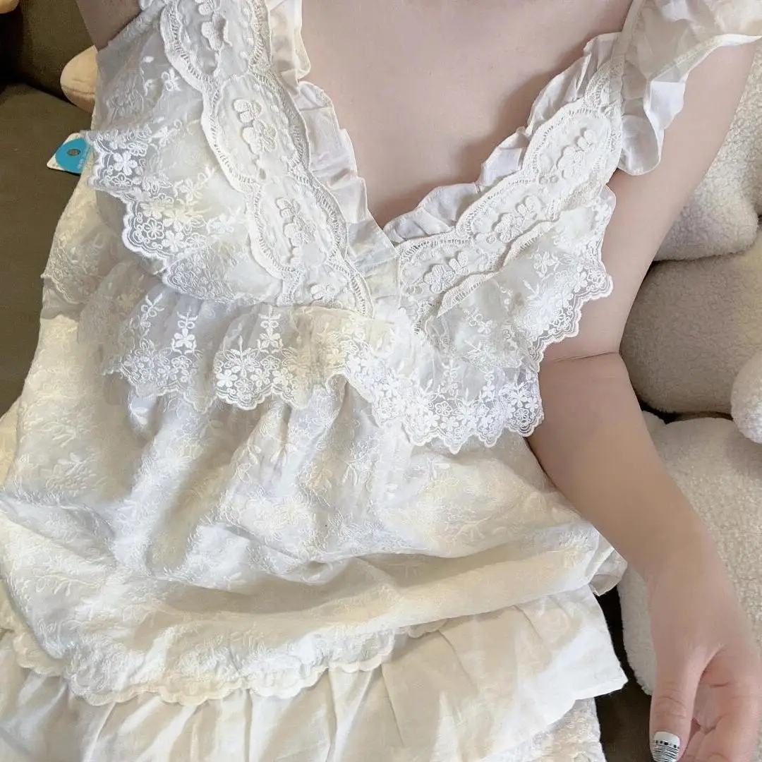 

2026 Summer New Lace Flying Sleeves Slimming Suit