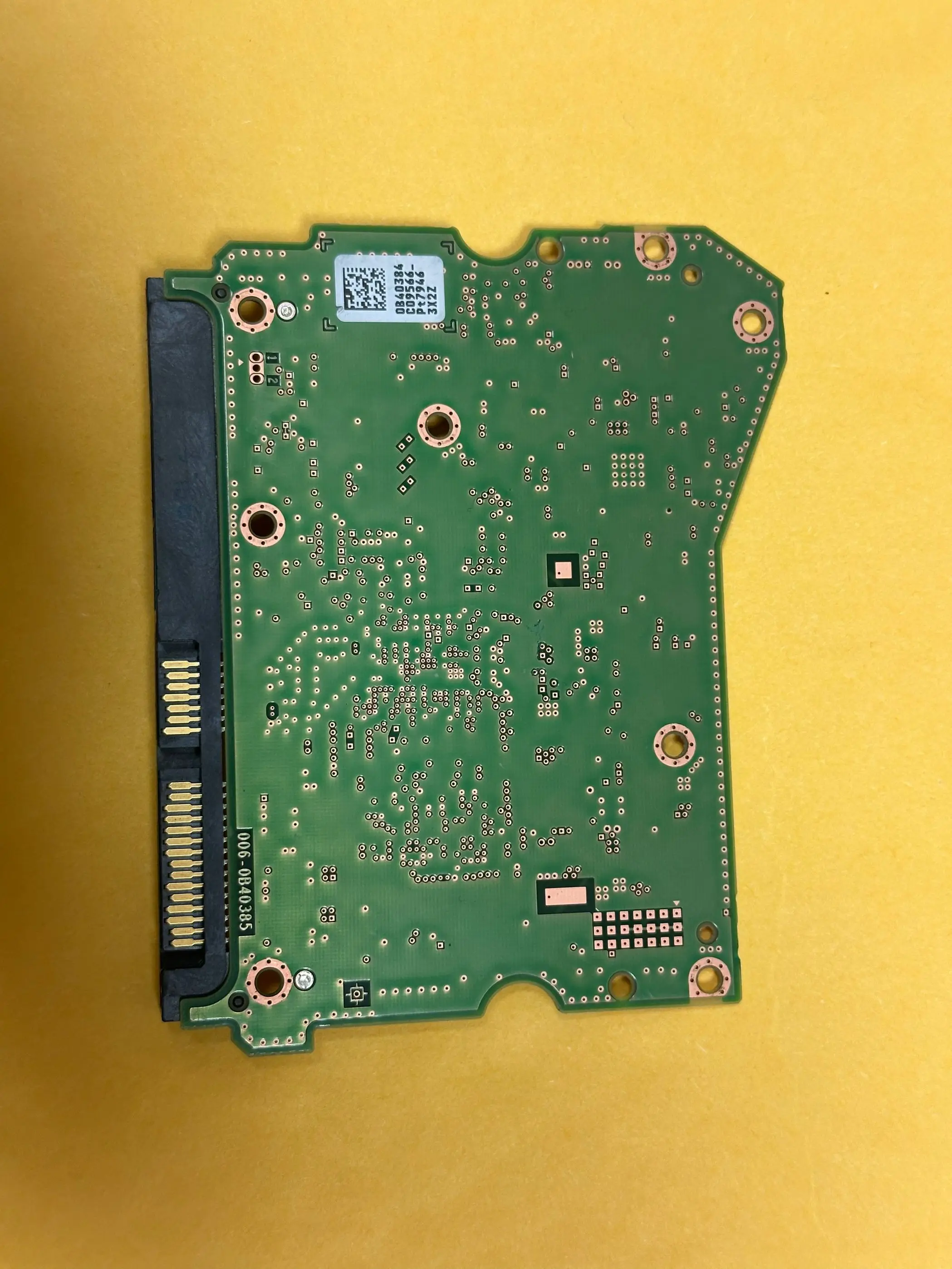 Número de placa 006-0B40385 001-0B40385