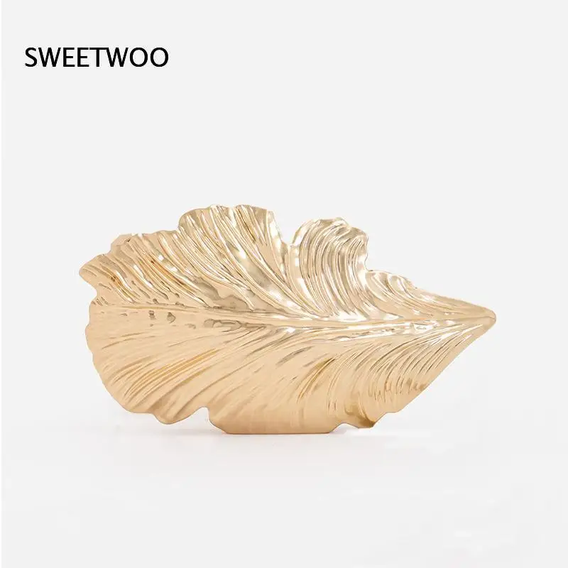 Sculpted Gold Leaf Clutch Bag Embossed Vein Texture Hardshell Shell Shape Smooth Metal Finish Compact Handheld Purse