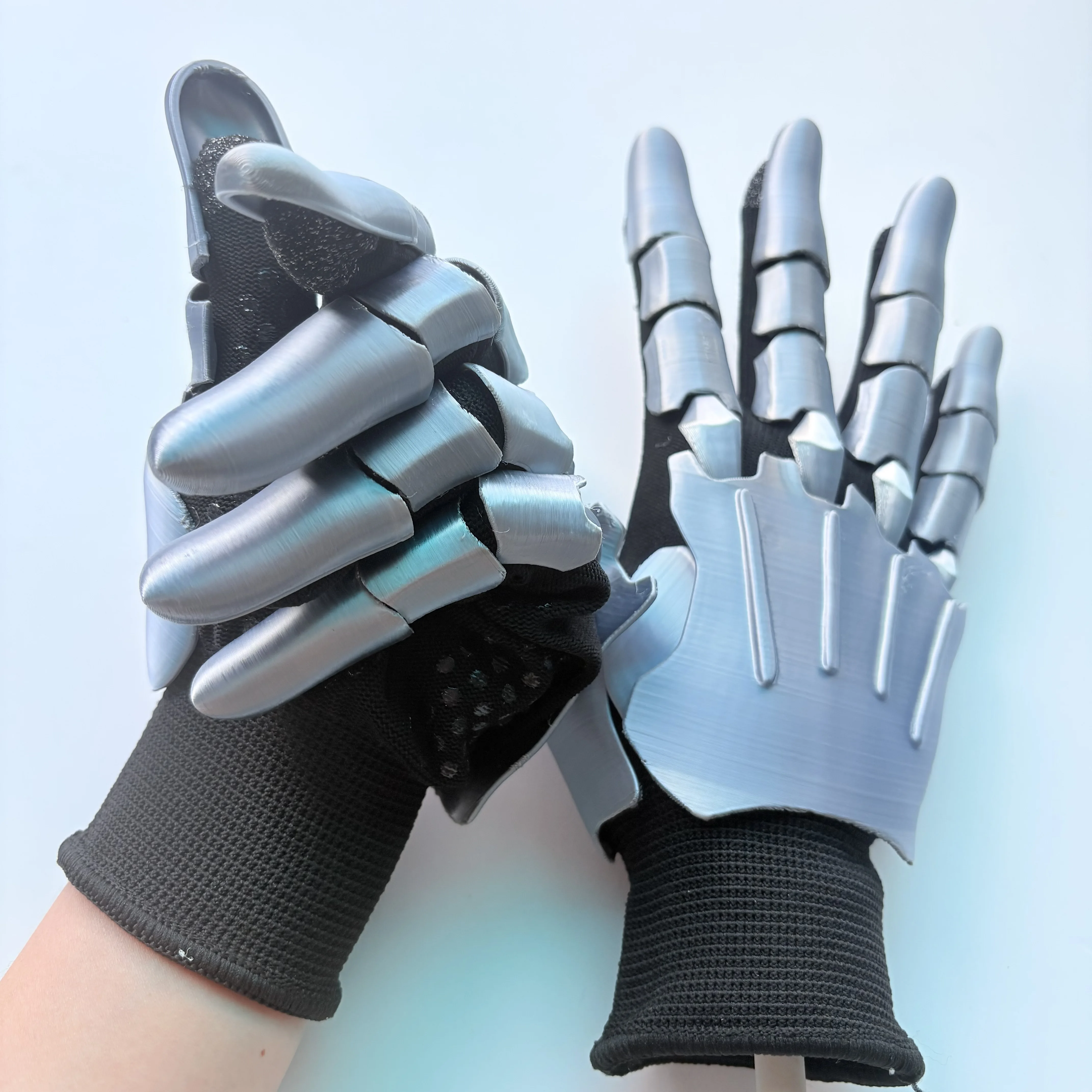 Cyberpunk Robotic Mechanical Gloves,3DPrinted Articulated Finger Gloves,Futuristic Claw Hand Costume Props,Halloween Party Decor