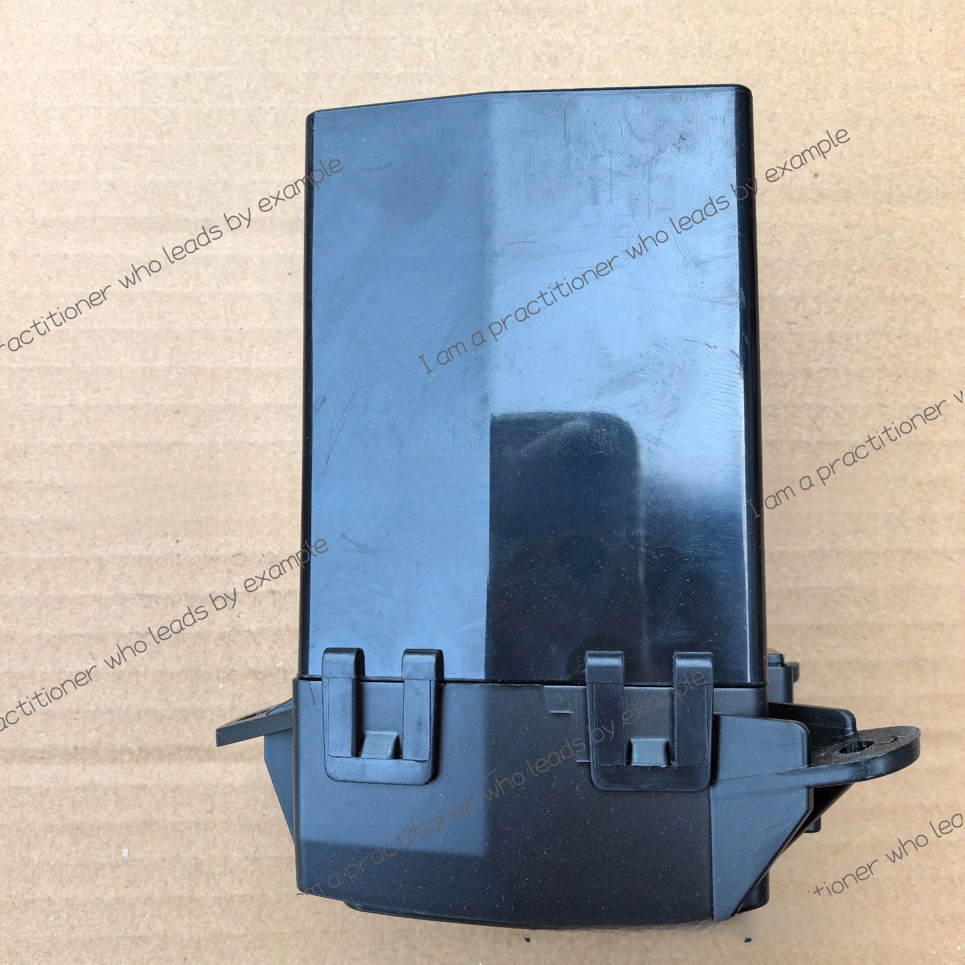 

Applicable to Roewe MG Auto Parts Start and Stop Switch 10 Plug ZC/10025208-ZC/550 Models
