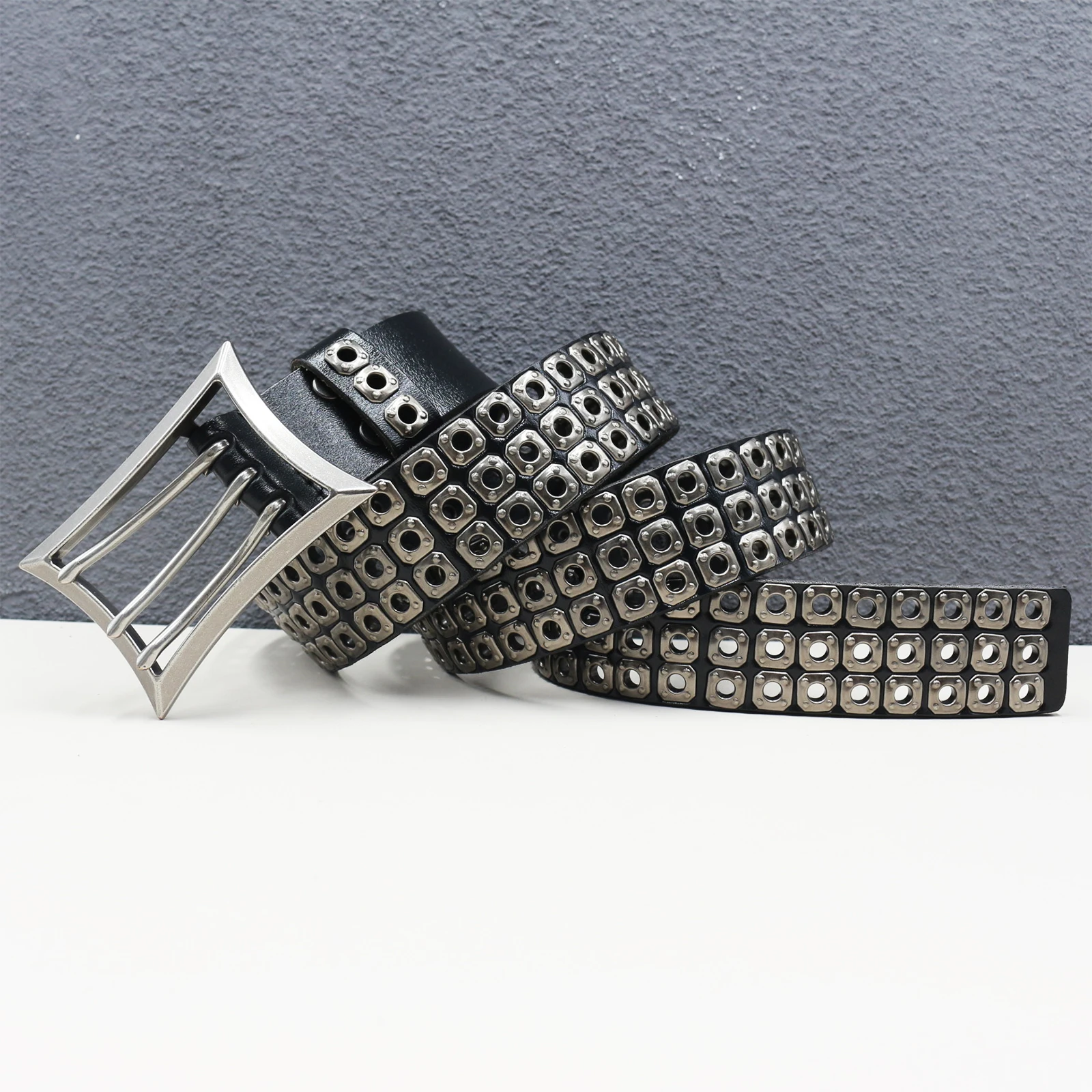Genuine Leather Luxury Punk Belt Jeans Heavy Duty Hollow Manual  Designer Brand Belt Men Rivet Three-pin Buckle Belt Male