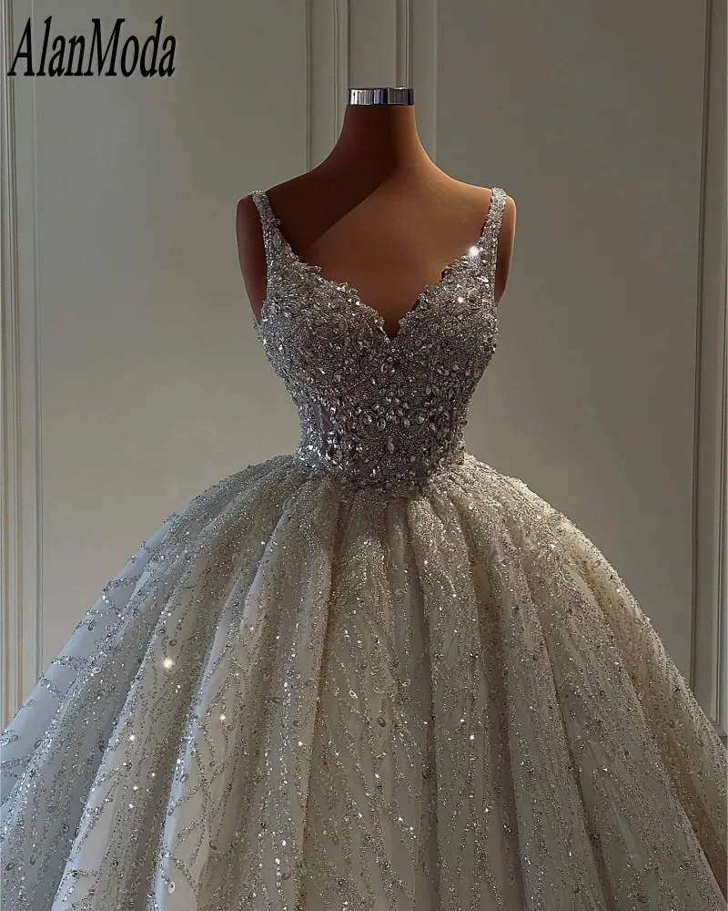 Sparkle Sequin Wedding Dresses Spaghetti Strap Beading Sequin Princess Bridal Gowns Vestidos Novias Boda Sweep Train