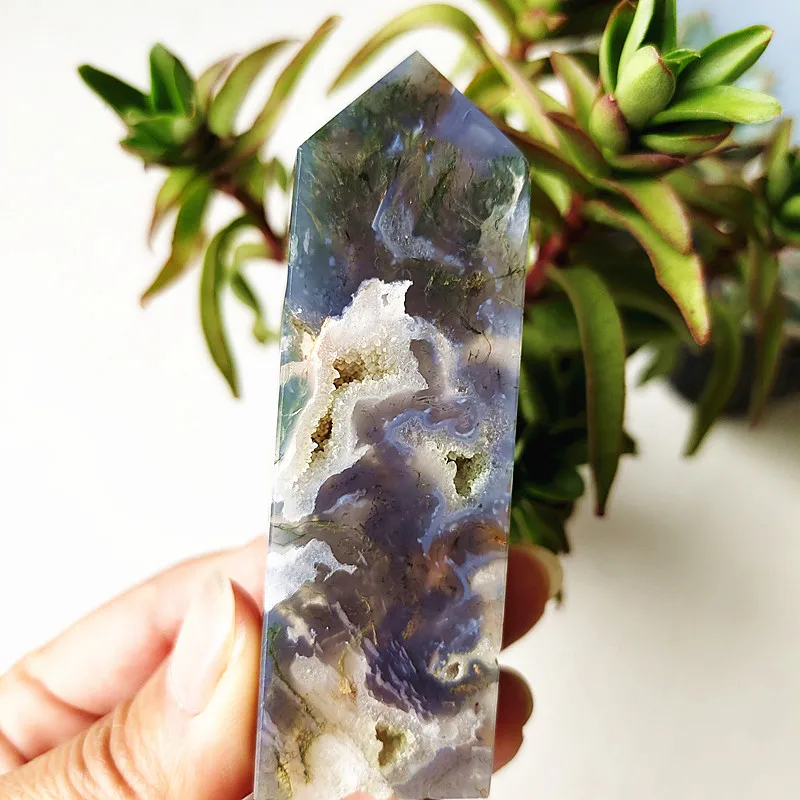 

Natural Moss Agate Crystal Tower Wand Point Stone Obelisk Home Decoration Hexagonal Prisms Wicca Chakra Healing Crystals Decor