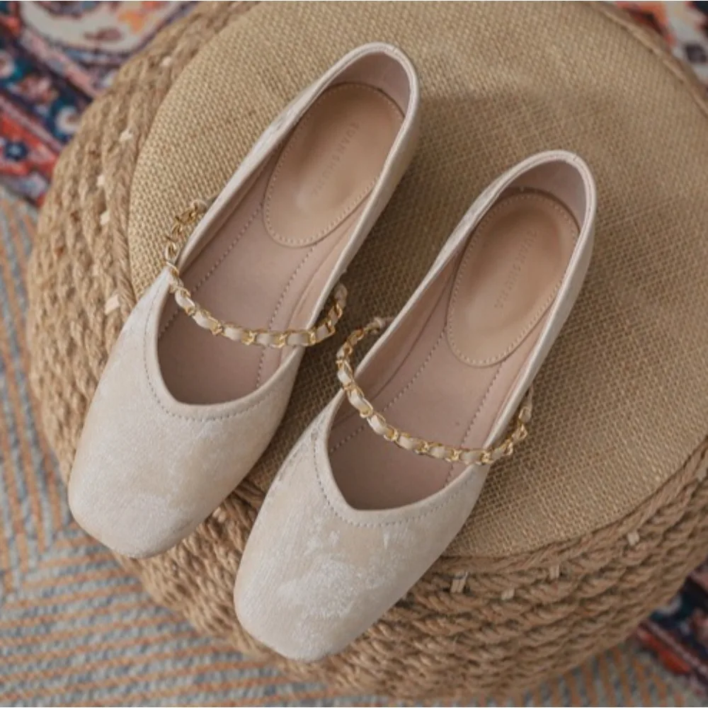 

High-heeled Pumps for Women's Spring Autumn New Shallow-mouth Chain Chinese-style Shoes for Women with Cheongsam Low Heel Pumps