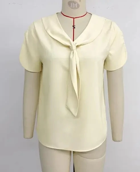 

Women's Tee 2025 Summer New Casual Top Fashion and Simple Scarf Neck Light Apricot T-Shirt for Women