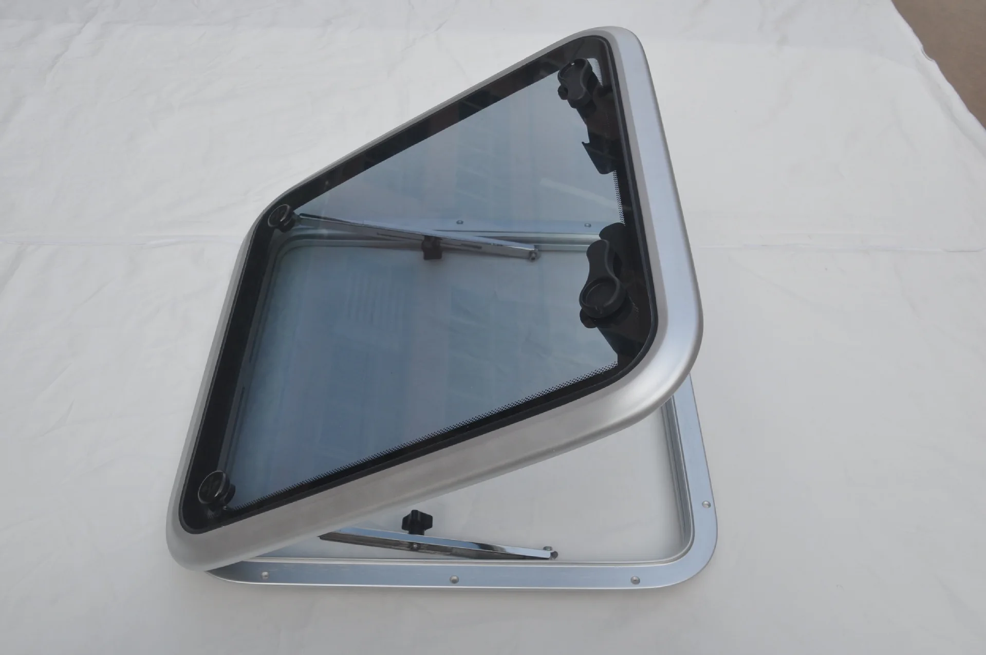 Aluminum Alloy Deck Skylight Porthole Transparent Boat Windows for Boat and Yacht Ship RV