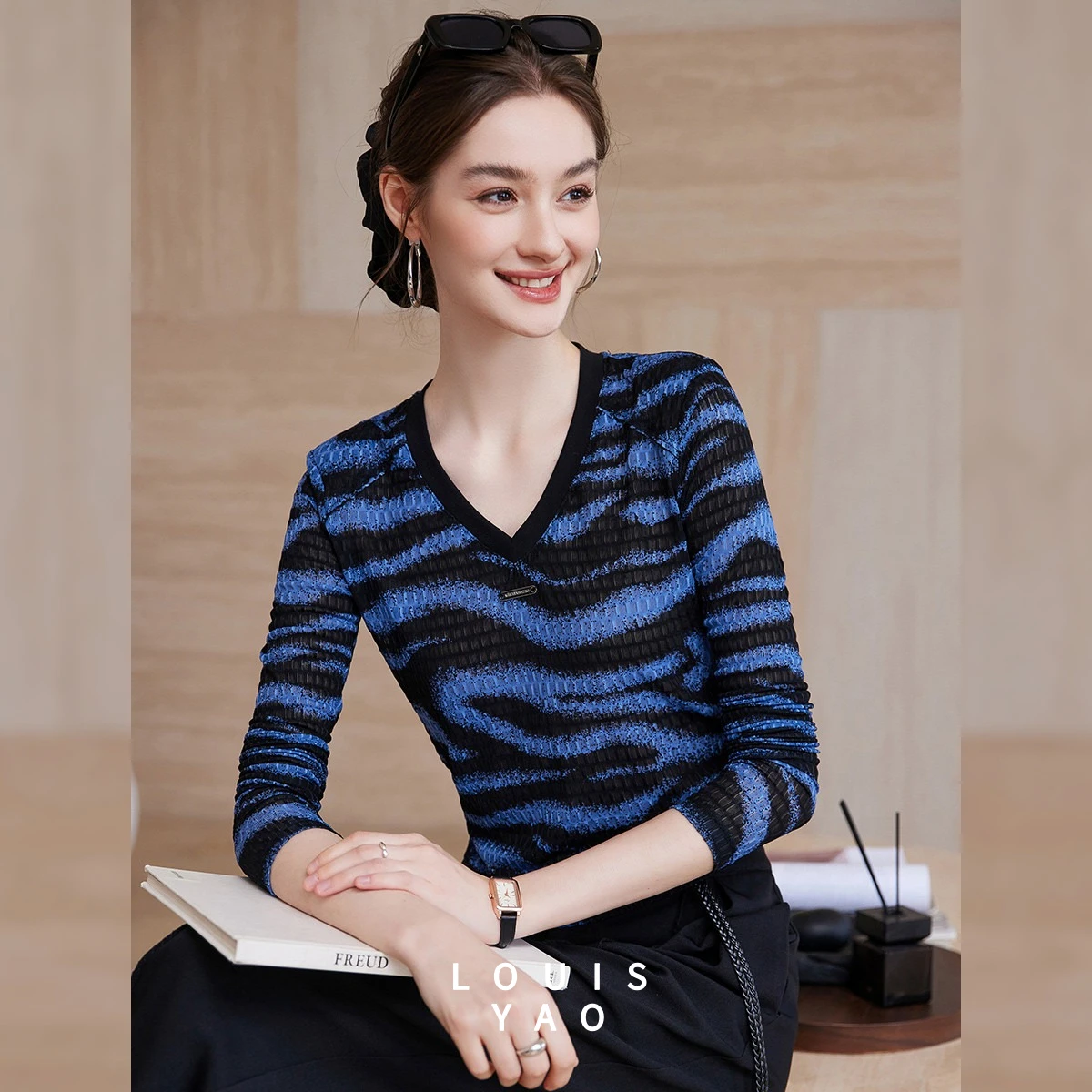 

LOUISYAO 2026 Spring Women Sweet Cool T-Shirt with Shoulder Pads Elegant Stretchable Slim Fit Long Sleeve Basic Top
