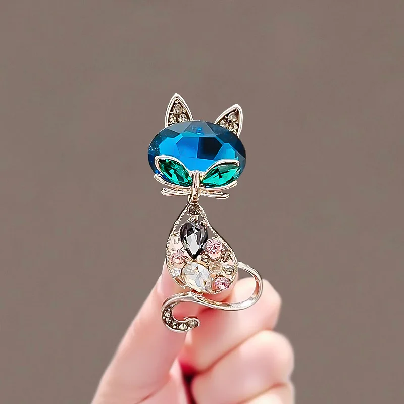 Trendy Cute Cat Brooch For Women Lovely Pets Blue Crystal Rhinestone Animal Party Office Daily  Lapel Badges Brooch Pin  Jewelry