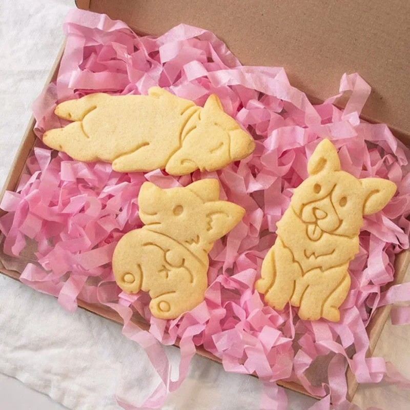 New Cute Dog Shaped Cookie Embossing Mould Cartoon Animal Fondant Biscuit Cutter Mold Lovely Pet Food Mold Cake Decorating Tools